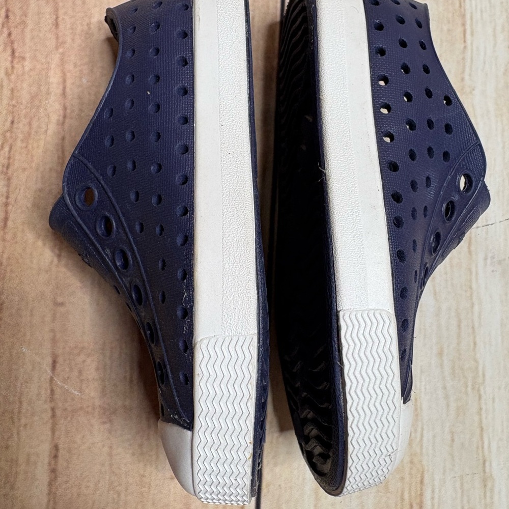 NATIVE Jefferson Navy Blue Size C6 - Picture 5 of 9